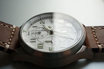 Хронограф пилот Victorinox механика новый