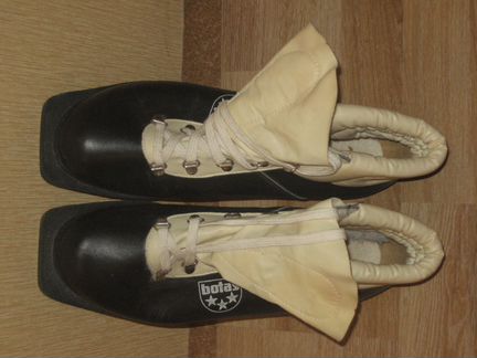 Лыжные ботинки Ботас новые