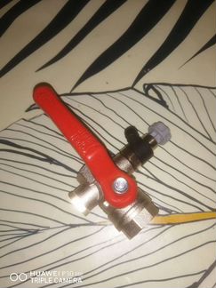 Кран шаровый полнопроходный со спускным устройство