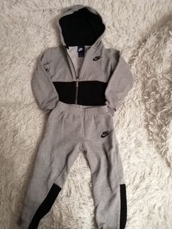 Костюм Nike