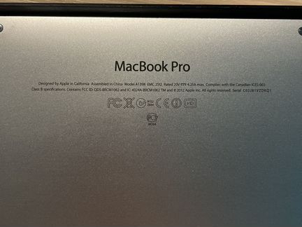 Apple macbook pro 15 retina mid 12 i5 256gb