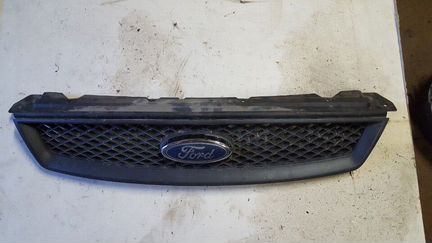 Форд фокус 2 решетка радиатора