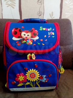 Школьный ранец для девочки