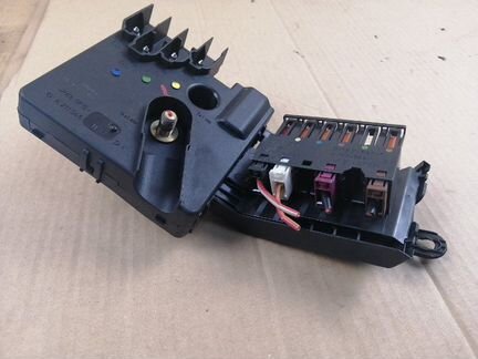 Блок предохранителей Mercedes-Benz E-Class W211