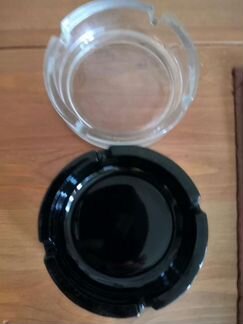 2 Пепельницы