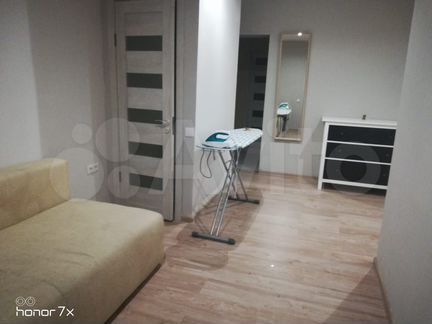 Комната 25 м² в 4-к, 1/17 эт.