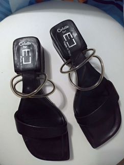 Босоножки кожаные (Италия) р. 35