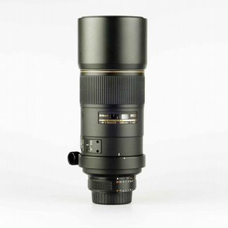 Nikon 300mm f/4 AF-S Nikkor D ED