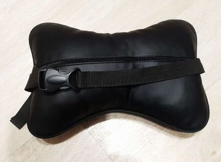 Подушка с вышивкой Lexus, новая