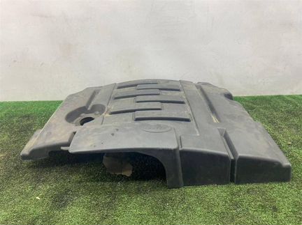 Крышка декоративная накладка двс 2.7 D3
