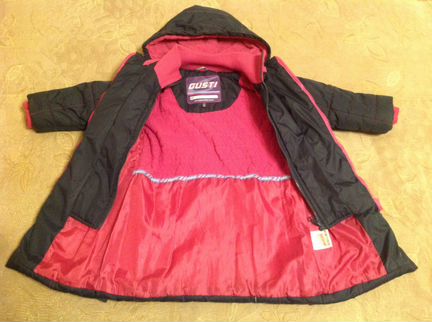 Gusti пальто зимнее с шапкой в отличном состоянии