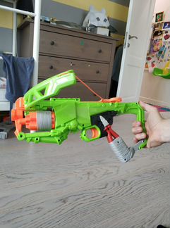 Бластер Nerf Zombiestrike Outbreaker