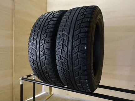 235 65 17 Kumho I Zen KW22 esd8 XL
