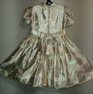 Нарядное платье