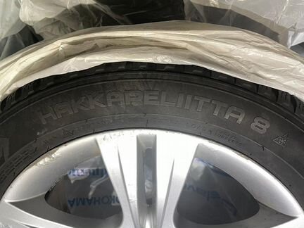 Hakkapelitta 8 bmw f30