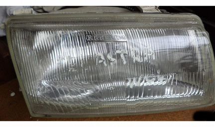 Фара передняя Опель Астра