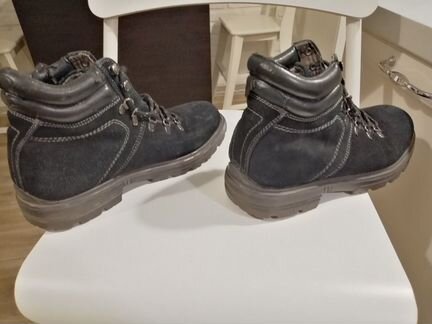 Мужские ботинки