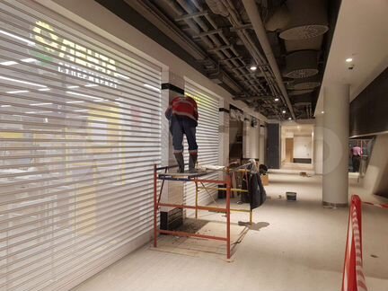 Отдел в прикассовой зоне супермаркета