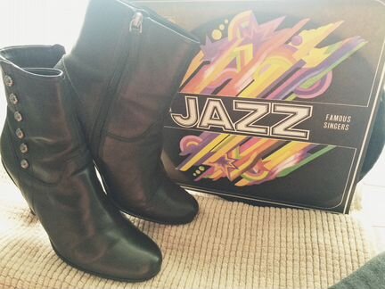 Женские сапоги демисезонные/черные/кожа Ecco