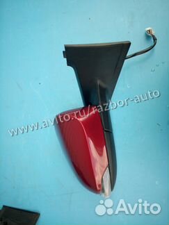 Зеркало правое Toyota Yaris 2011-2014