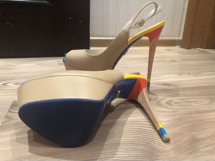 Босоножки loriblblu