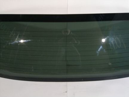 Toyota Highlander 1 U20 2001-2007 стекло заднее