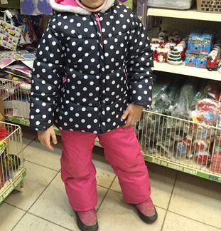 Продам куртку зимнюю на флисе 6-7 лет