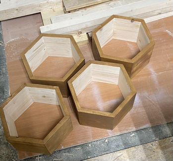 Навесные полки 