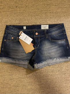 Новые шорты bershka M