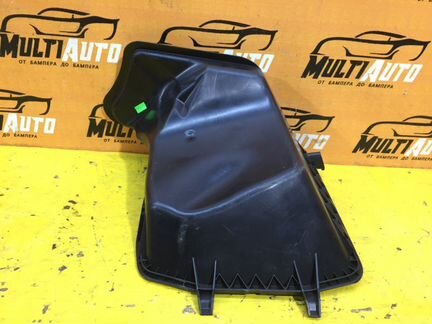 Корпус воздушного фильтра Mercedes Ml W166