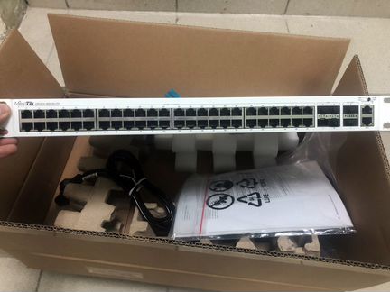 Маршрутизатор MikroTik Cloud Router Switch 48G