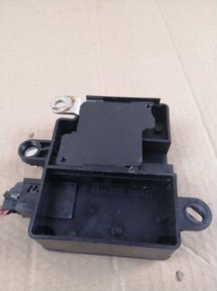 Блок управления зарядкой акб Mercedes-Benz E-Class