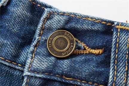 Джинсы Saint Laurent