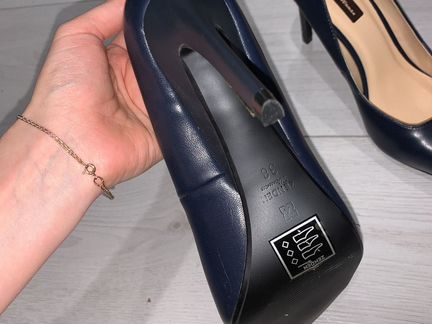 Новые туфли на шпильке