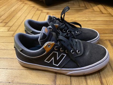 Кеды new balance