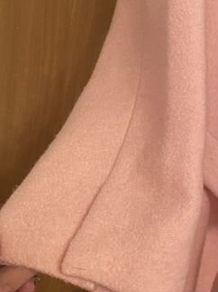 Пальто розовое