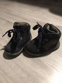 Демисезонные ботинки
